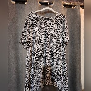 Black and White Animal Print Women's Top